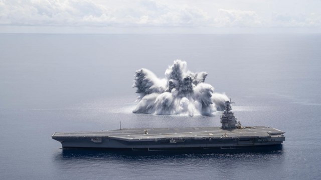 Američka mornarica u oceanu detonirala bombu