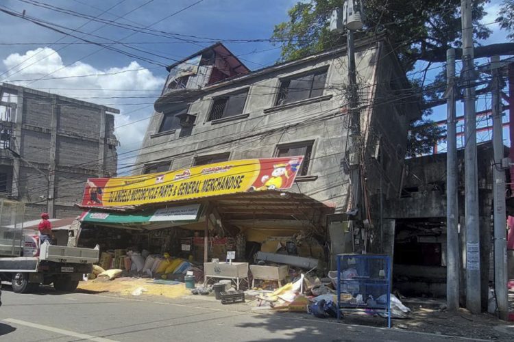 Filipini potres