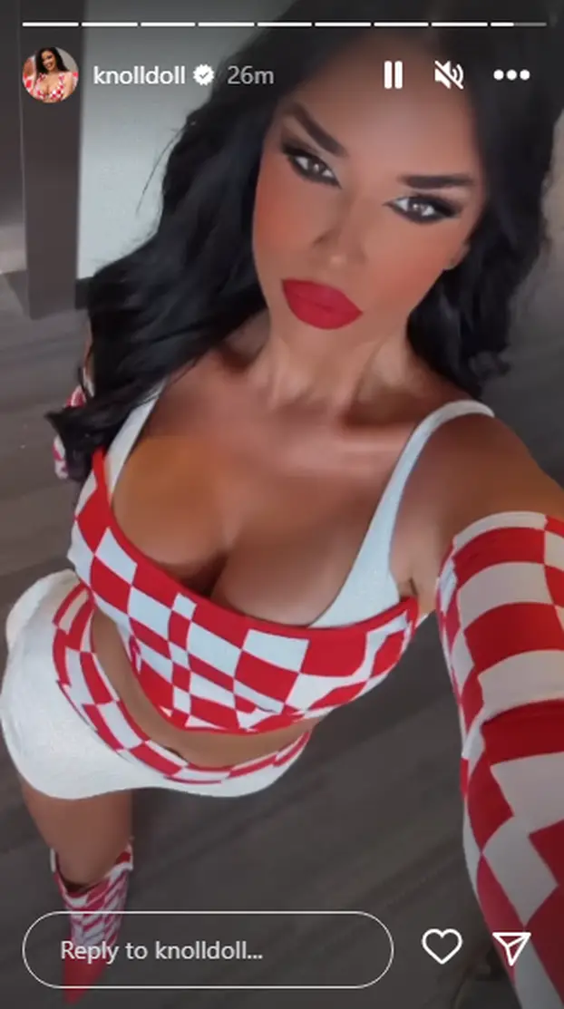 Ivana Knoll zadigla majicu i pokazala u čemu će bodriti Vatrene večeras - Najnovije vijesti 222